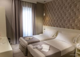 HOLYGOLD Suite **** 3