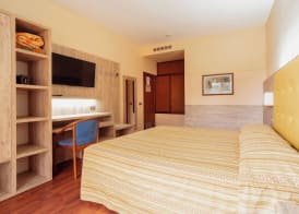 Hotel Tirreno 4