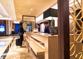 The Diplomat Radisson Blu Hotel Residence & Spa 5