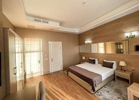 NOBEL Hotel 5