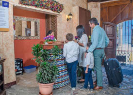 Hotel Casa del Parque by AHS 3