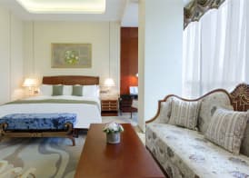 Hotels & Preference Hualing Tbilisi 5