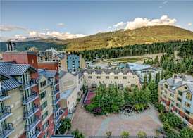 Hilton Whistler Resort & Spa 3