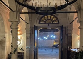 Four Mansions Hotel 5