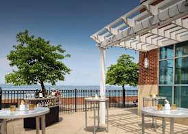 Sheraton Erie Bayfront Hotel 3