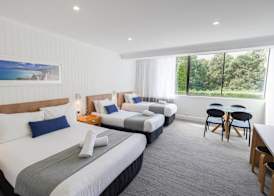 Mercure Charlestown 3