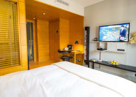 Hotel Rival 2