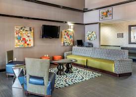 Comfort Inn & Suites Pauls Valley - City Lake 3