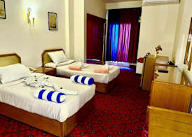 Queens Valley Hotel 3