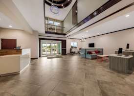 Best Western Plus Bowie Inn & Suites 2