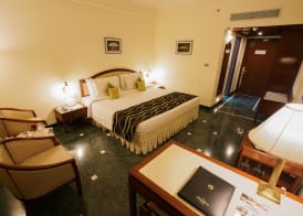 Hotel Clarks Shiraz 5
