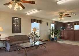 Super 8 by Wyndham Whiteville 3