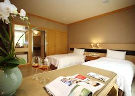Days Inn by Wyndham Chiayi 2
