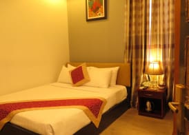 Sunflowers Hotel 5