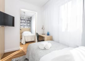 Smart Hotel 5