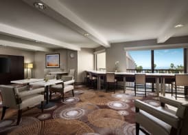 Sonesta Redondo Beach & Marina 4