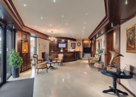 Hotel Meridian 2
