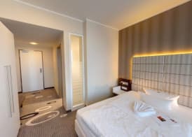 Business-Hotel Artes 5