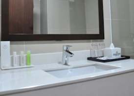 Golden Tulip Pontianak 5