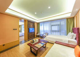 Four Points by Sheraton Heyuan Resort 4