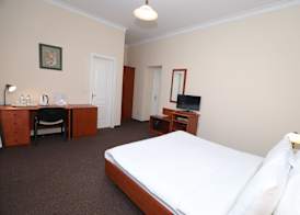 Azcot Hotel 4