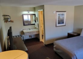 Queen City Inn 4