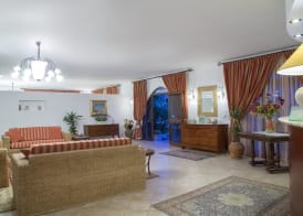 Garden Hotel Ripa 4