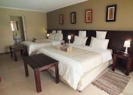 Uzuri Guesthouse CC 4