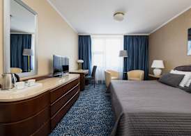 Booking Hotel & Spa 4