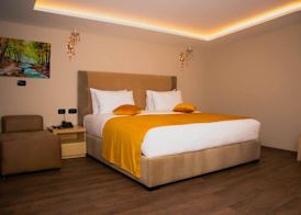 Albanopolis Hotel 4