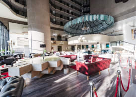 Hotel Holiday 3