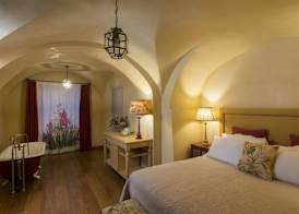 Relais Del Maro 4