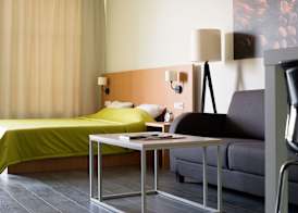 Go Hotel Shnelli 3