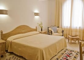 Hotel Libyssonis 4