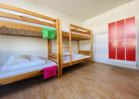 Bus Hostel Reykjavik 3