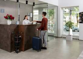 Thomas Albert Hotel 2