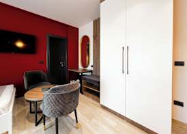 Jata Hotel 4