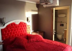Galatolia Suites 3