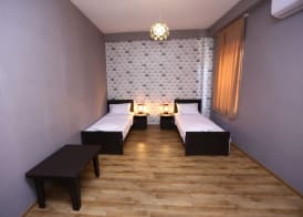 Hotel Traveler 5