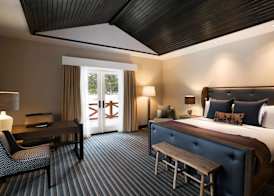 Fairmont Jasper Park Lodge 3