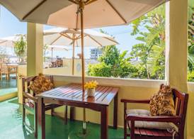 Stadium Guest House 5
