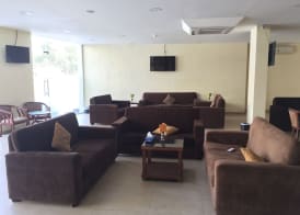 Zaina Plaza Hotel 5