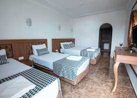 Kristal Beach Hotel 4