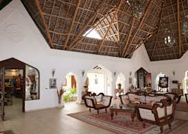 Sultan Sands Island Resort & Spa 3