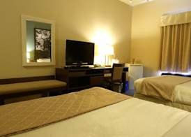 Super 8 by Wyndham Dauphin 4