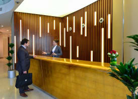 The Avenue Hotel 5