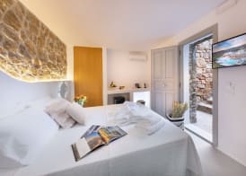 Legendary Suites 5