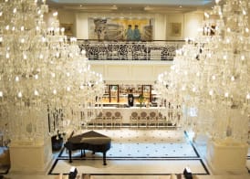 Apricot Hotel 3