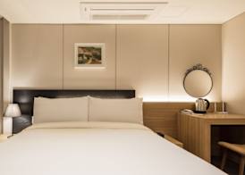 The First Stay Hotel 3