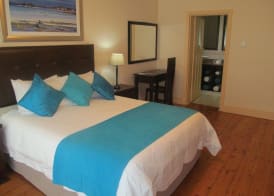 Aquamarine Guest House 5